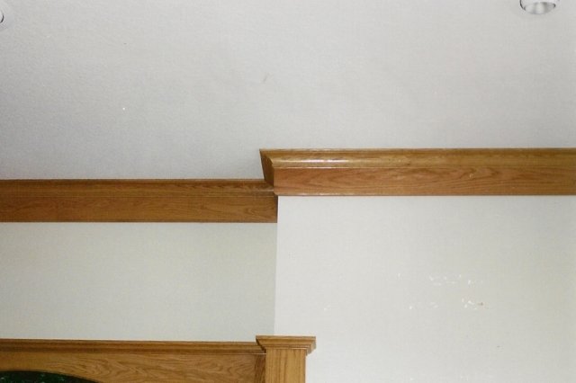 crownmolding1.jpg